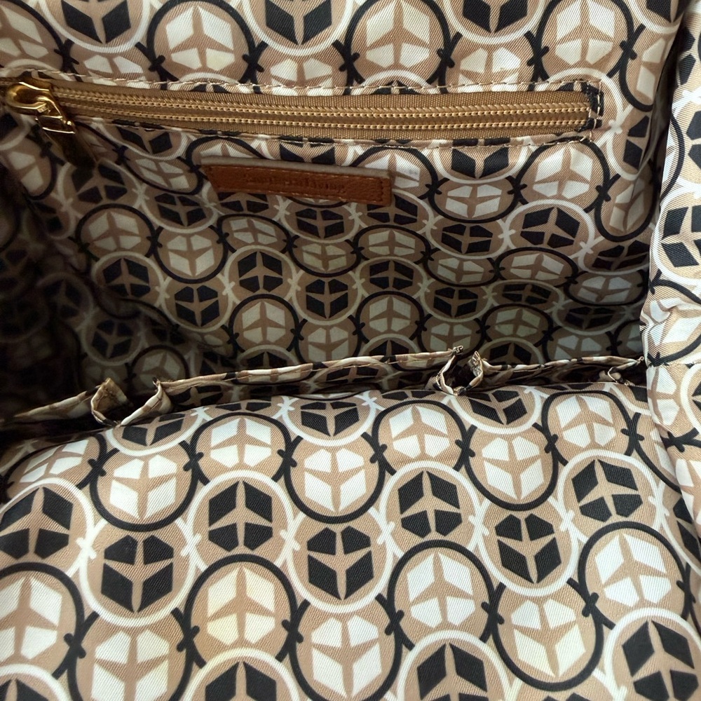 Southern Living Black and Cream Make Up Bag Toiletry Clutch Pouch - Picture 4 of 8